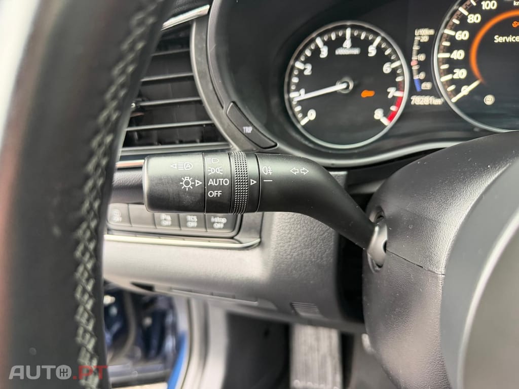 Mazda CX-30 2.0 e-Skyactiv-G Exclusive-line