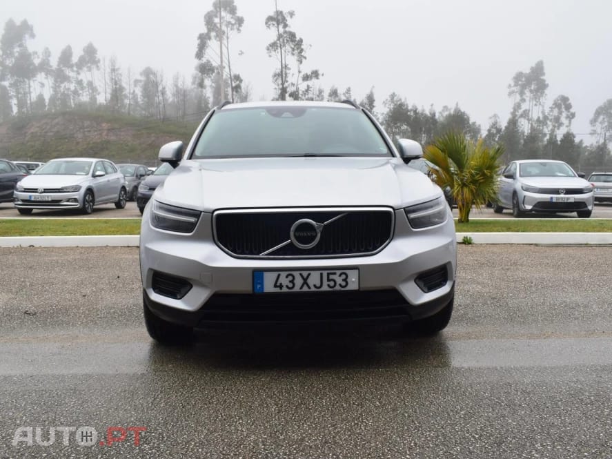 Volvo XC40 2.0 D3 Momentum