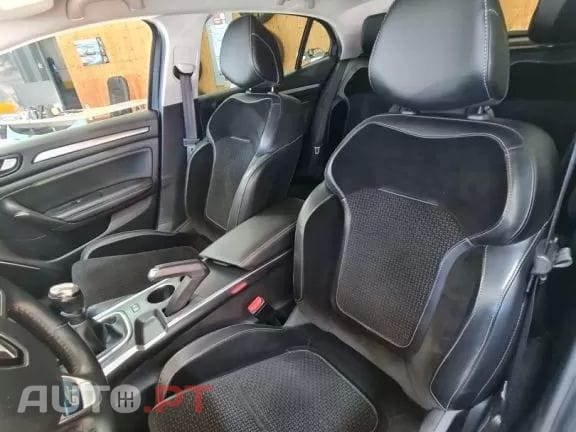 Renault Mégane 1.2 TCE INTENSE