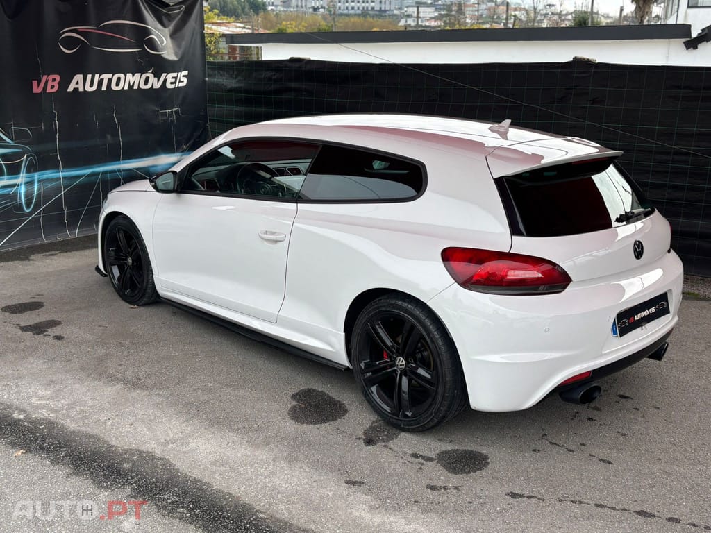 Volkswagen Scirocco 2.0 TDi R-Line