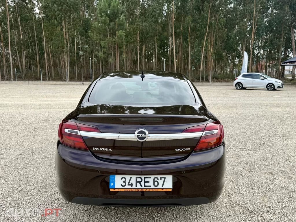 Opel Insignia 2.0 CDTI executive S/S