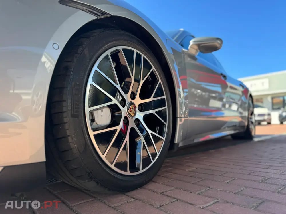 Porsche Taycan Turbo