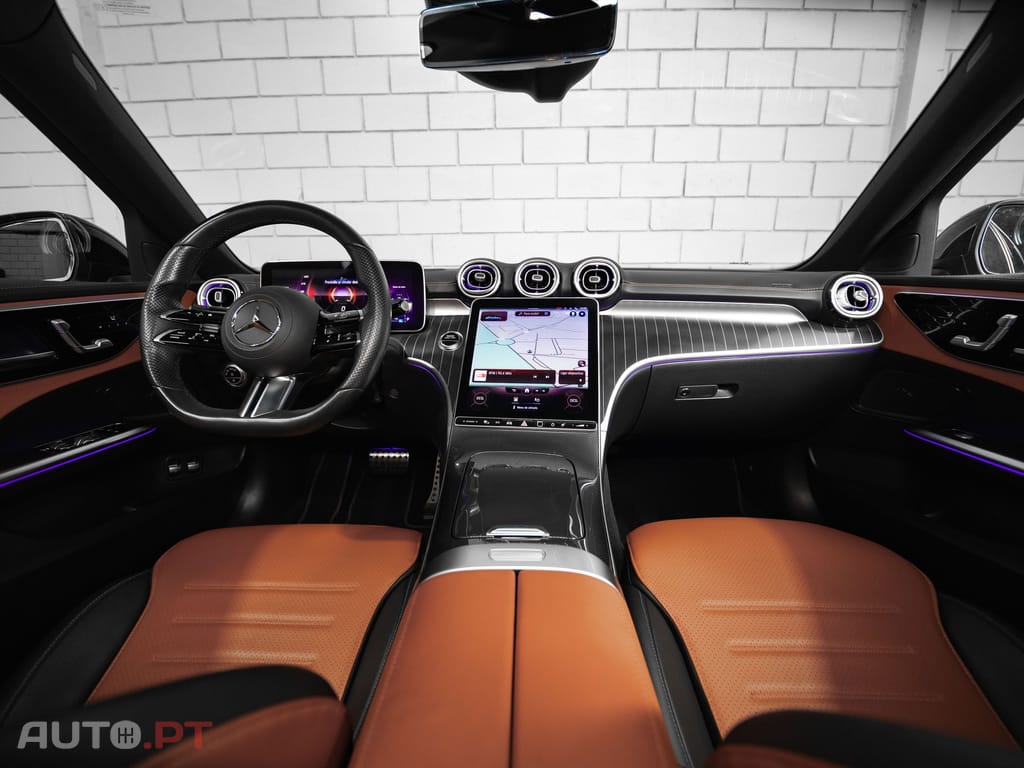 Mercedes-Benz C 300 e 9G-TRONIC AMG Line