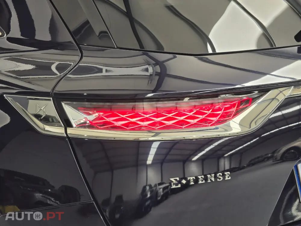 DS DS7 Crossback E-Tense Bastille+ EAT8