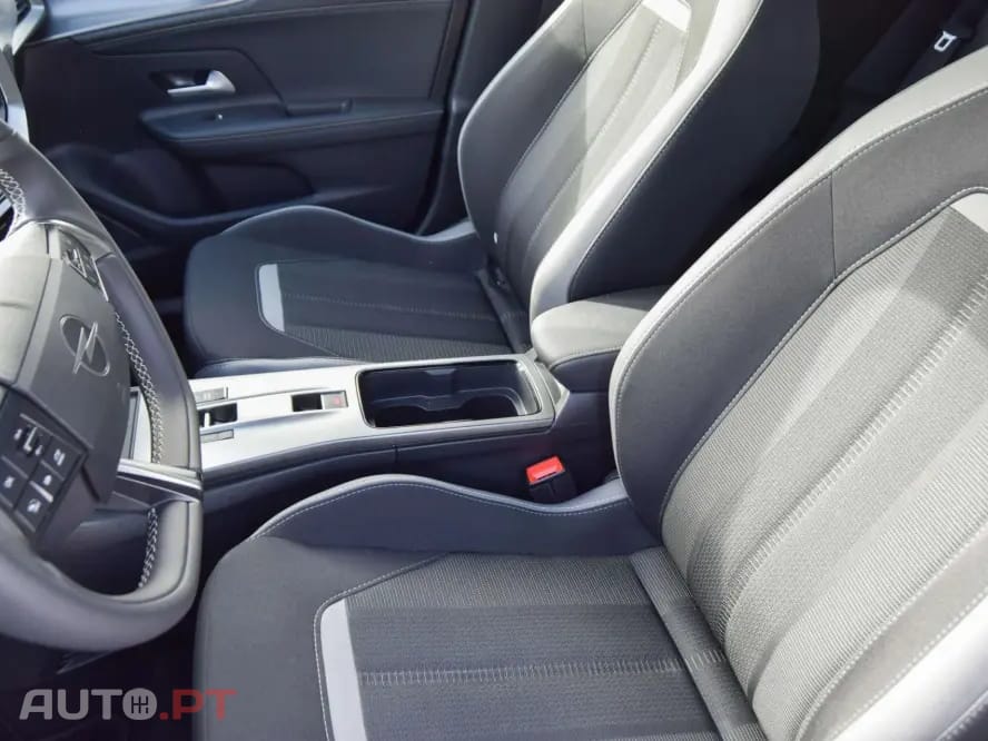 Opel Mokka 1.2 Hybrid GS eDCT