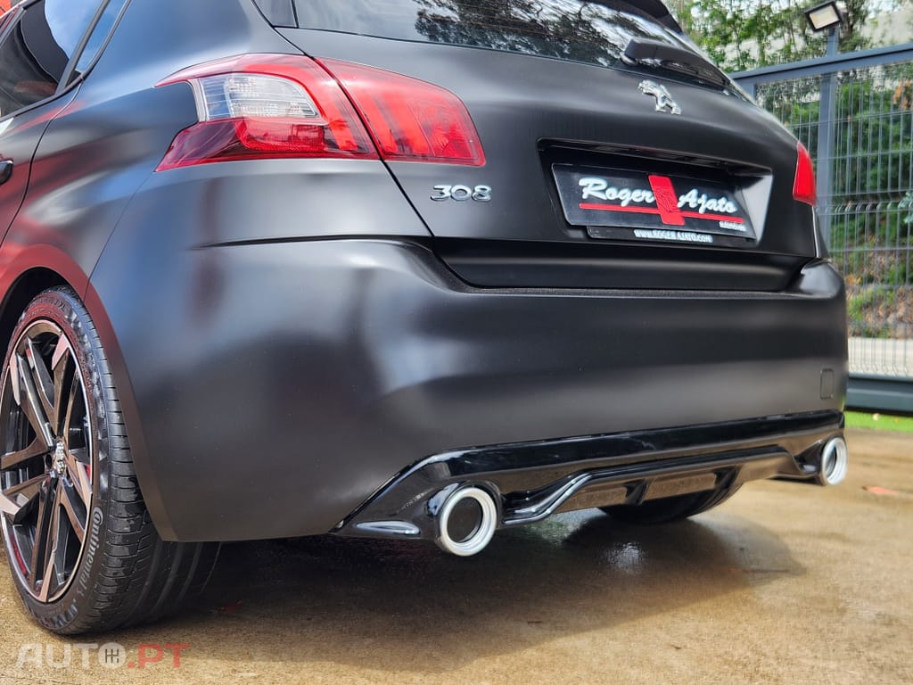 Peugeot 308 1.5 BlueHDi Business Line