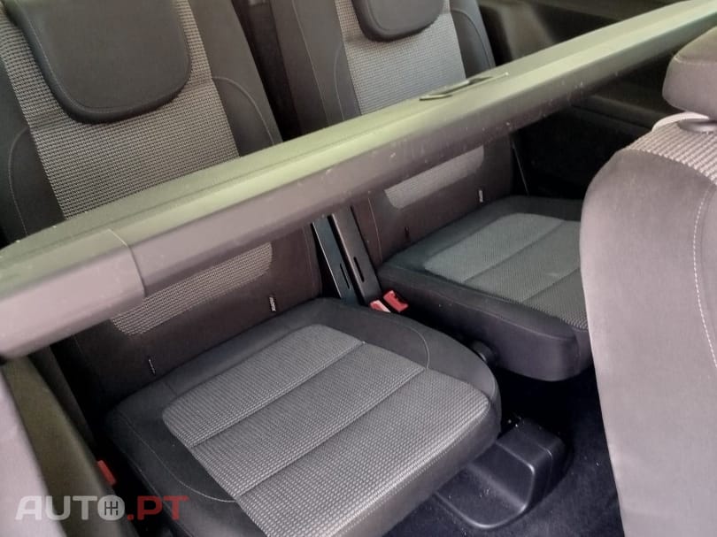 Volkswagen Sharan 2.0 TDI Confortline