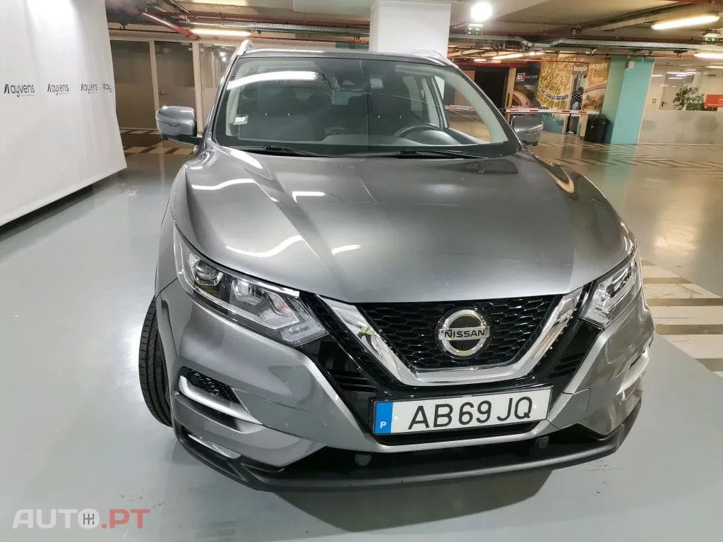 Nissan Qashqai 1.5 dCi N-Connecta J18