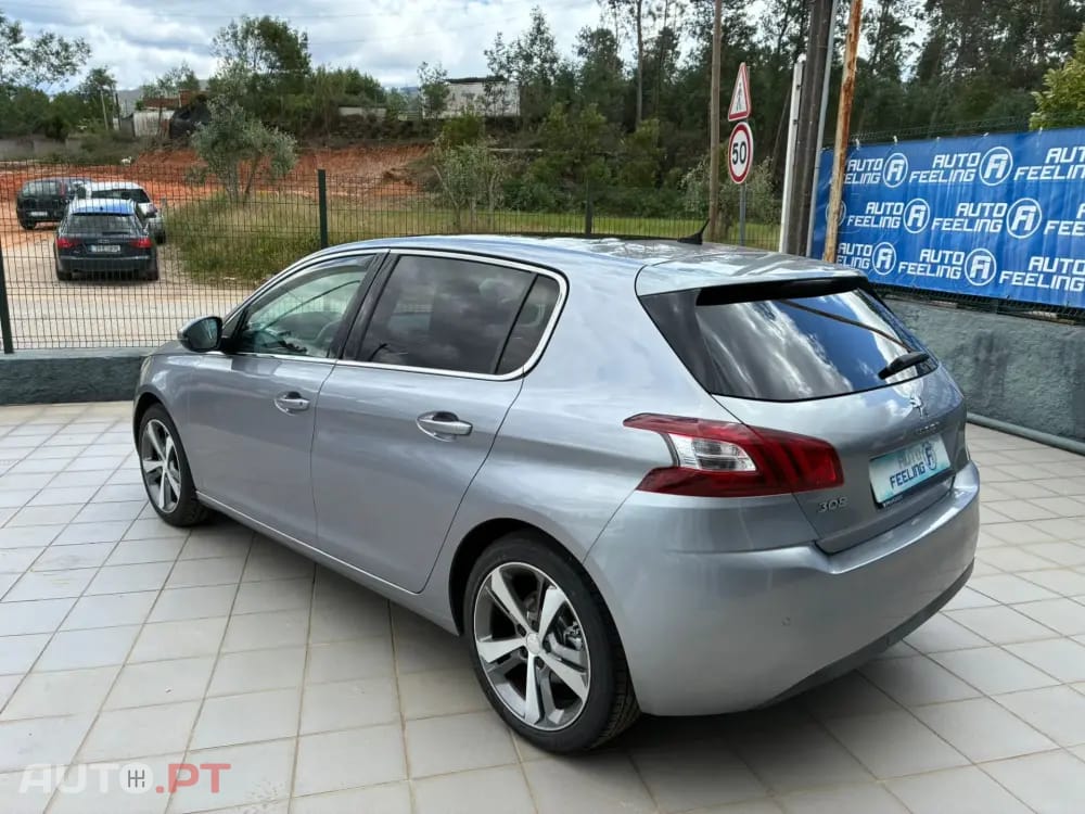 Peugeot 308 1.6 BlueHDi Allure J17