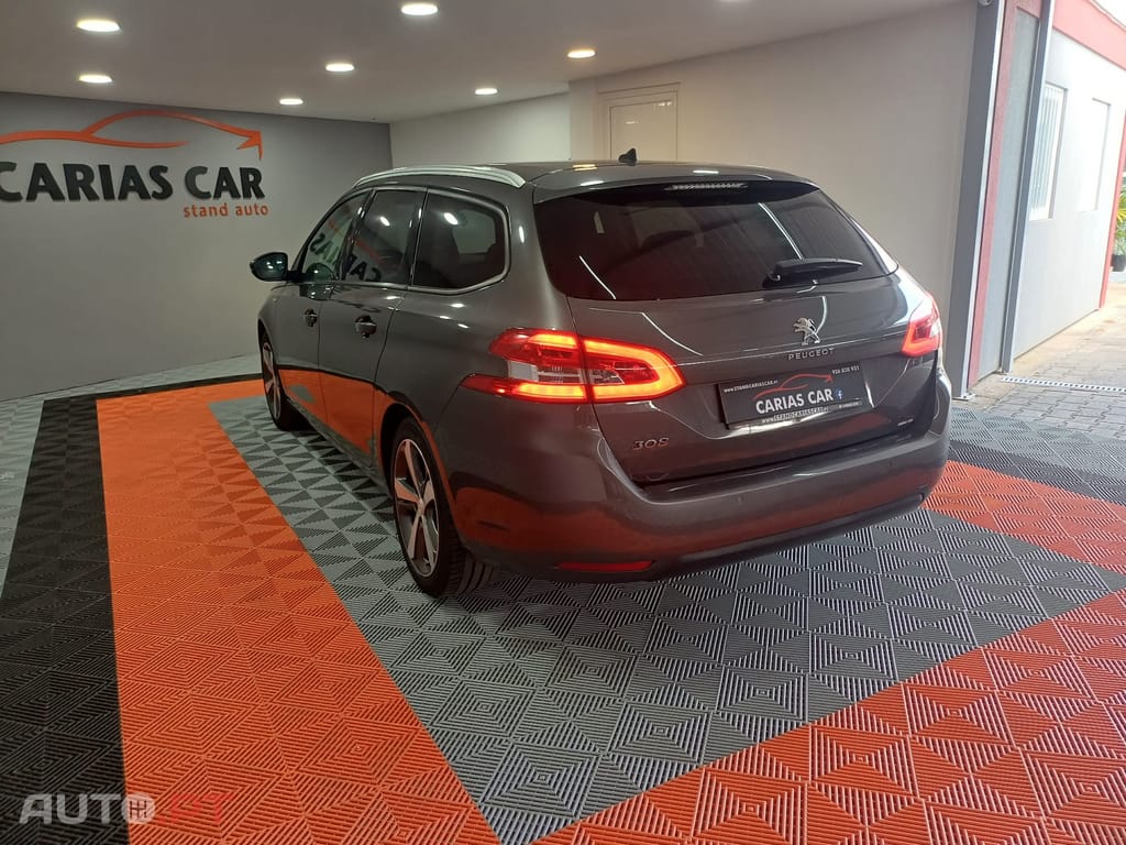 Peugeot 308 SW 1.5 BlueHDi Style J17
