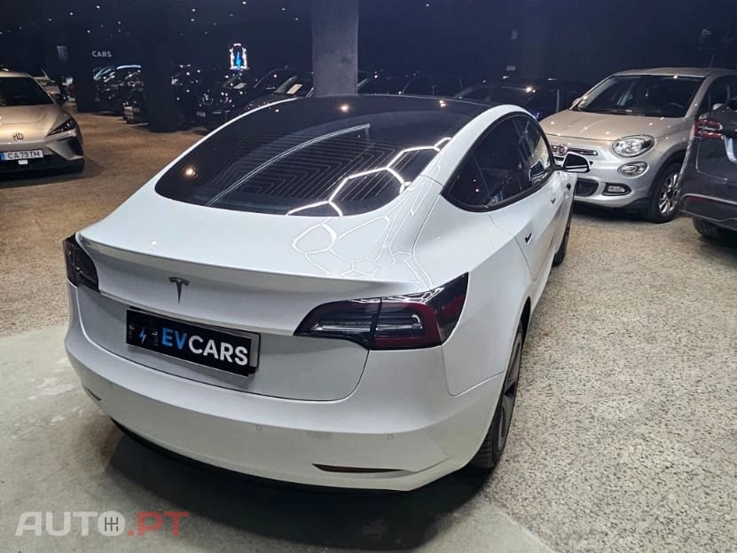Tesla Model 3 Standard Range Plus RWD