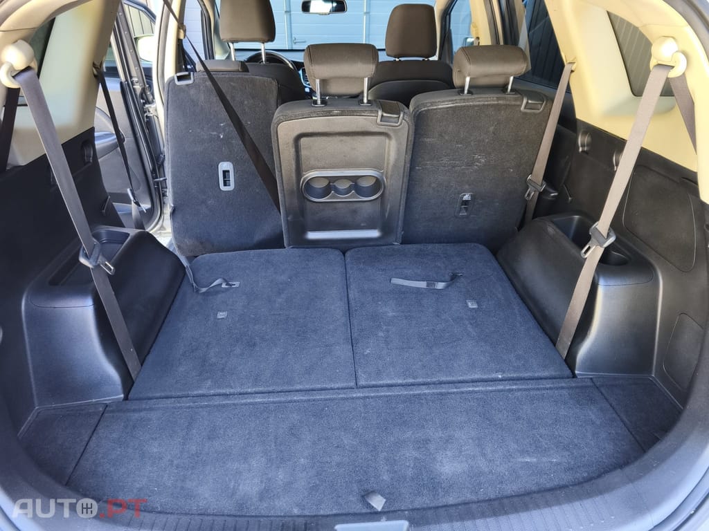 Kia Carens 1.7 CRDi ISG EX