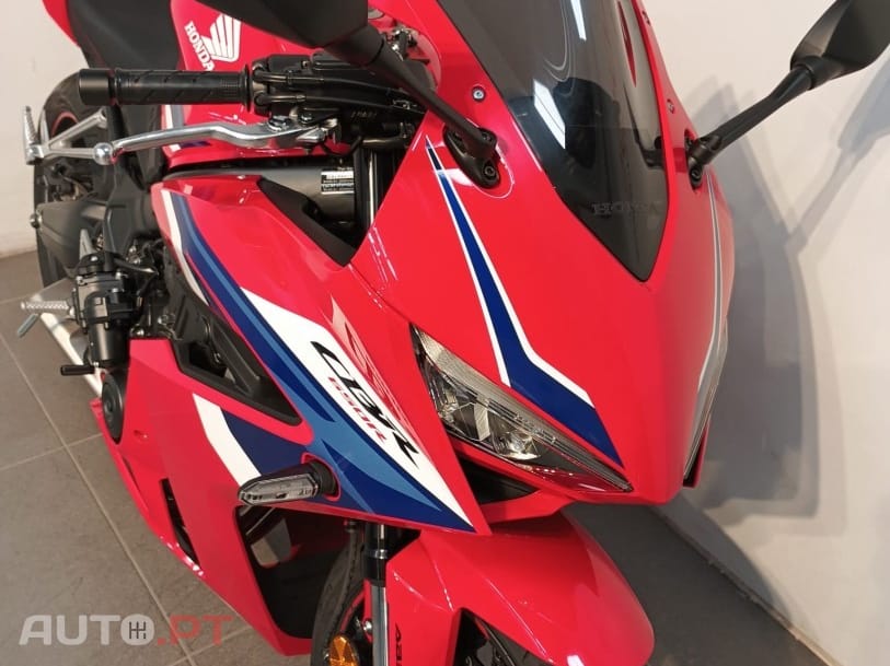 Honda CBR 650 R E-CLUTCH