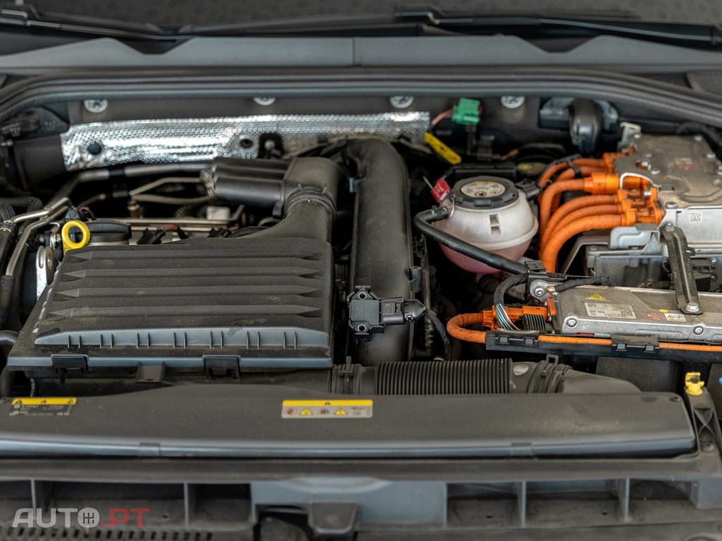 Volkswagen Golf 1.4 TSI GTE+ DSG