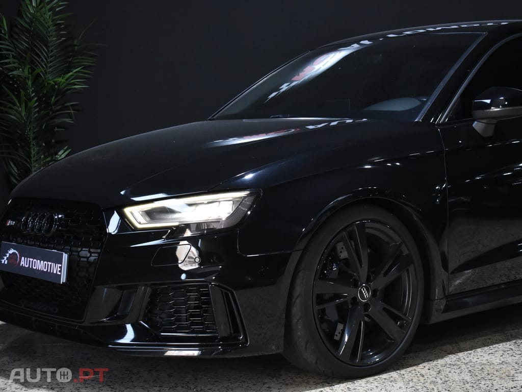 Audi RS3 Sportback 2.5 TFSI quattro S tronic
