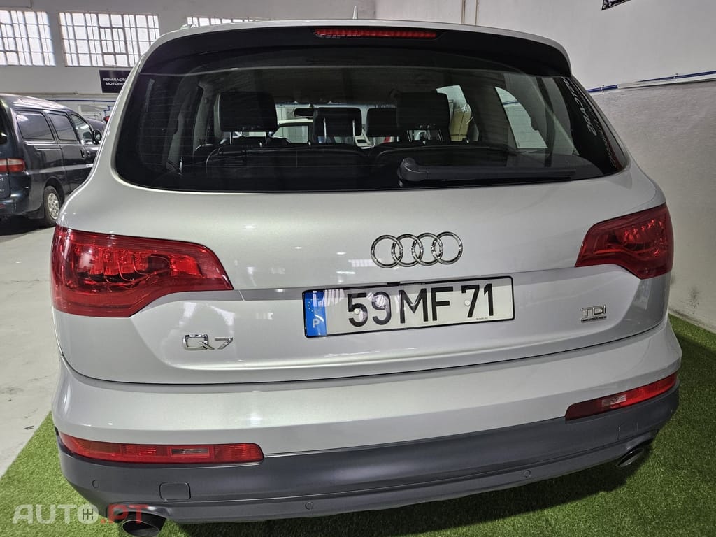 Audi Q7 3.0 V6 TDi quattro Tiptronic