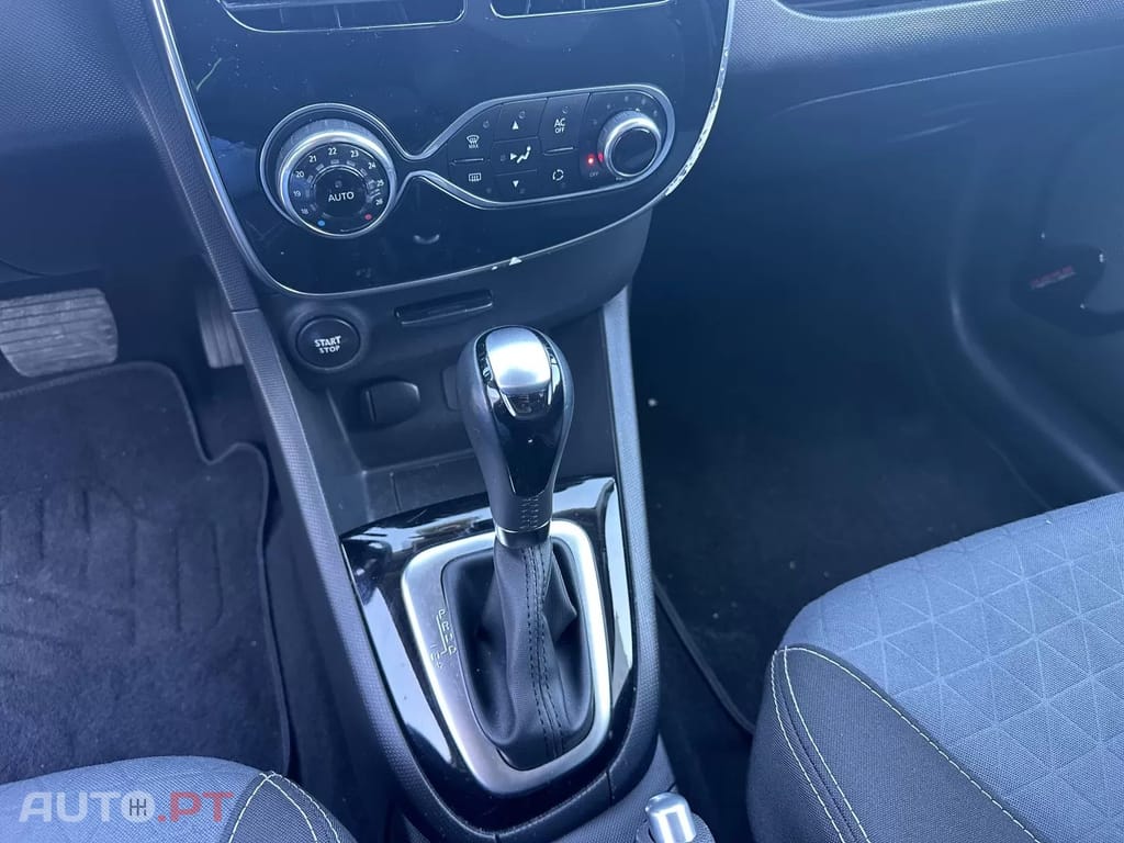 Renault Clio Sport Tourer TCe 120 EDC GT