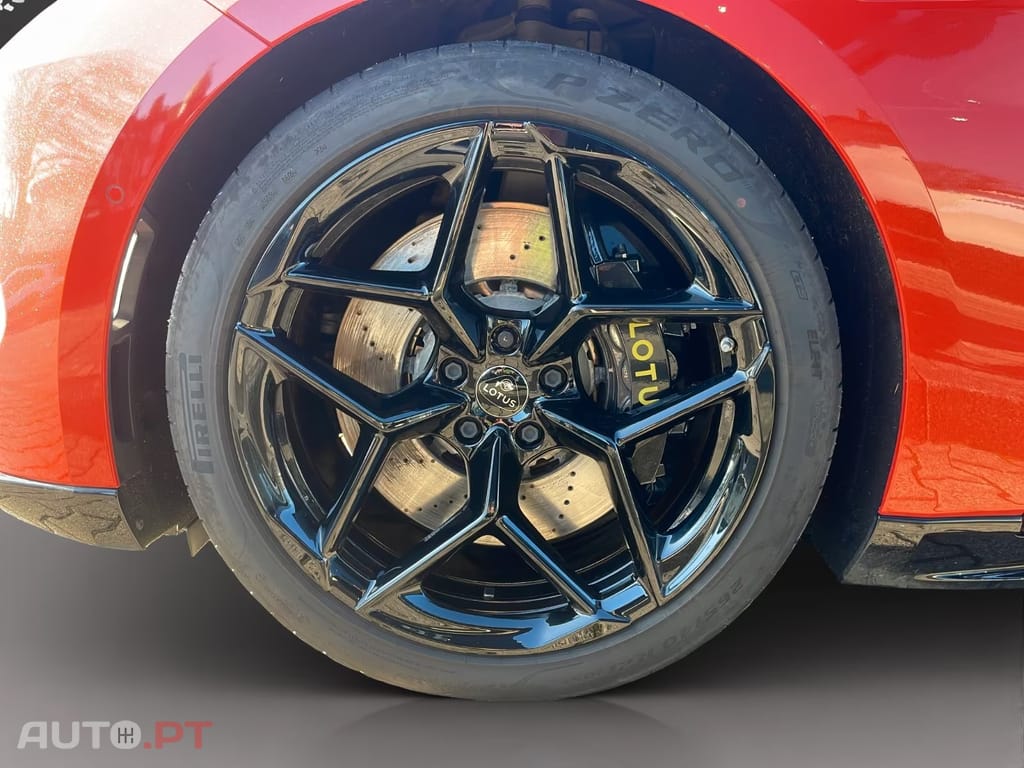 Lotus Emira Touring Paket