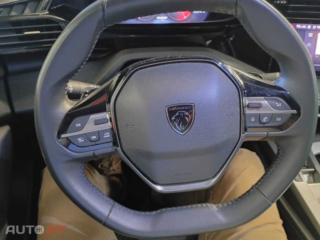 Peugeot 308 1.5 BlueHDi Active EAT8