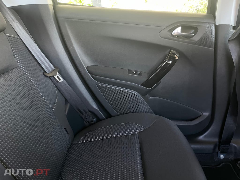 Peugeot 208 1.2 PureTech Allure