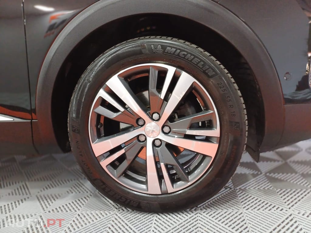 Peugeot 5008 1.5 BlueHDi Allure Pack EAT8