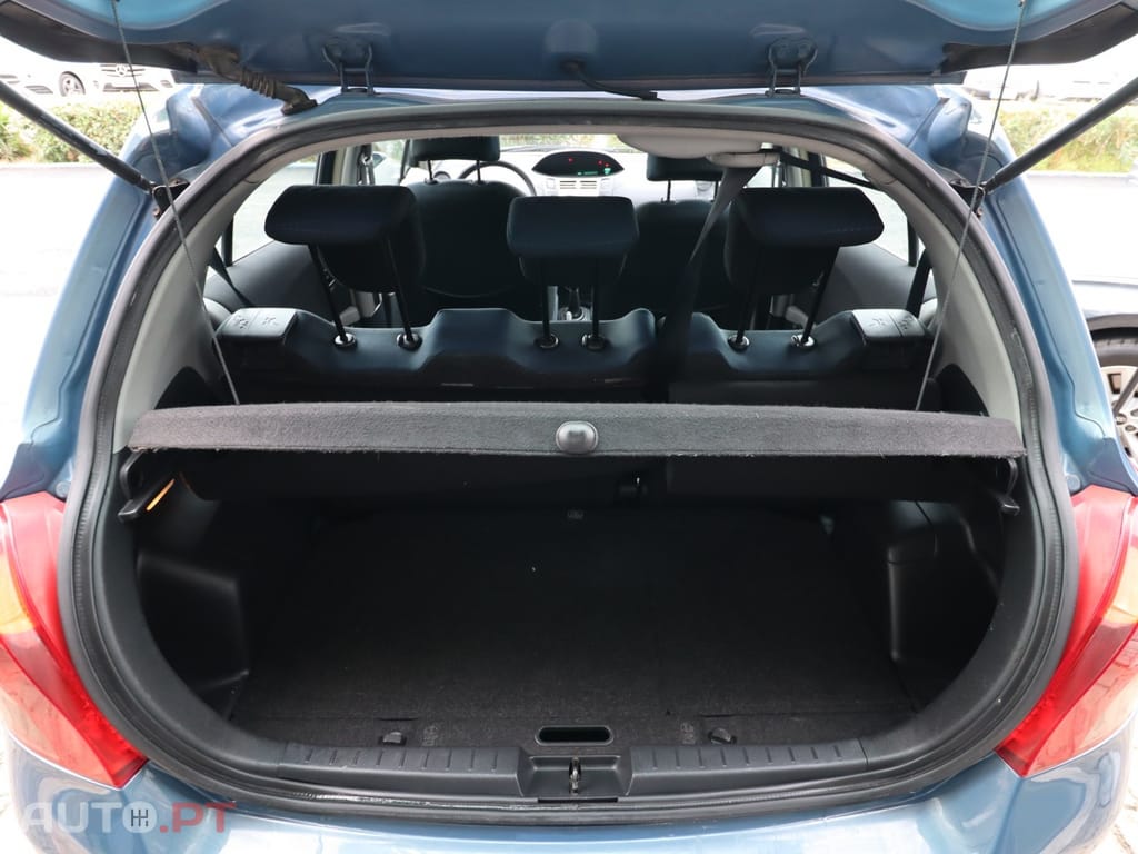 Toyota Yaris 1.0 VVT-i