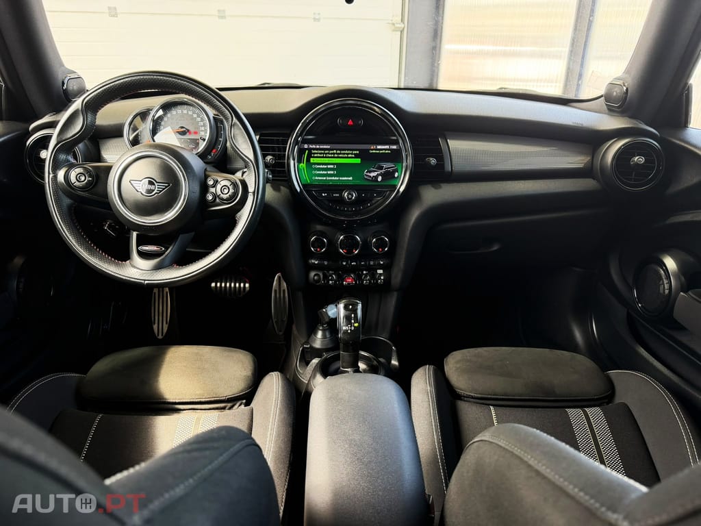MINI Cooper Kit John Cooper Works