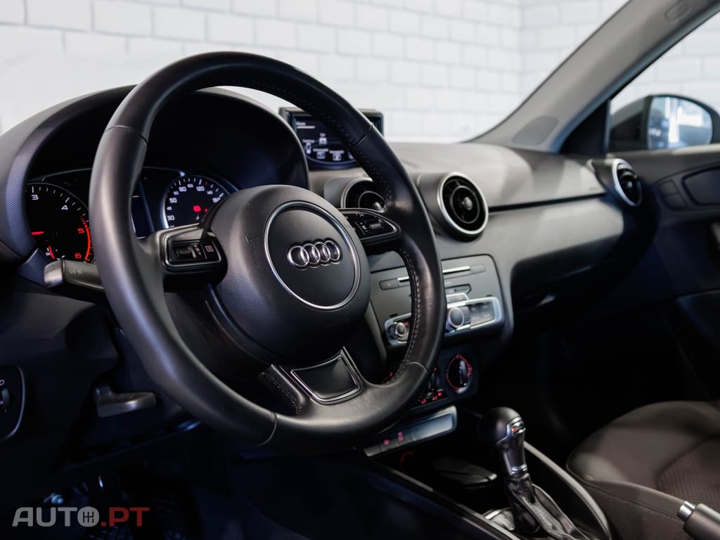 Audi A1 1.4 TDI S tronic