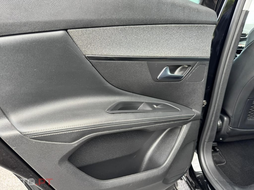 Peugeot 3008 1.5 BlueHDi GT Line EAT8