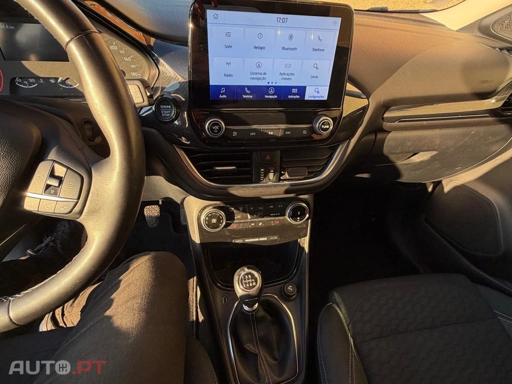 Ford Puma 1.0 Ecoboost Hybrid Titanium