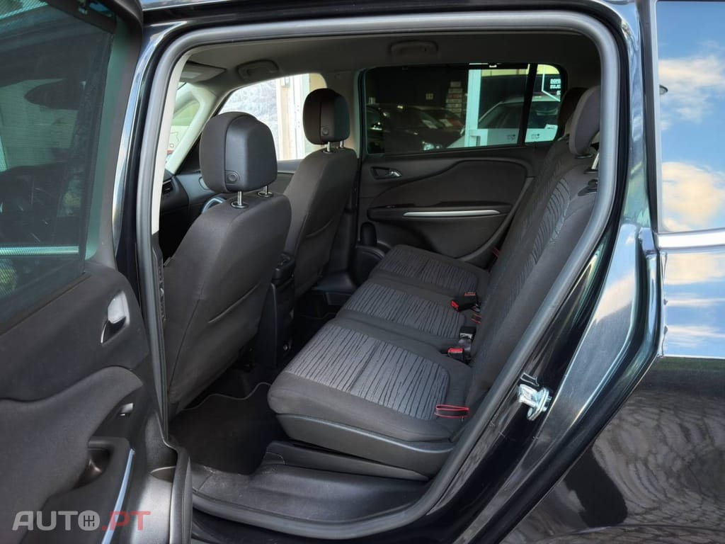 Opel Zafira 1.6 CDTi Cosmo