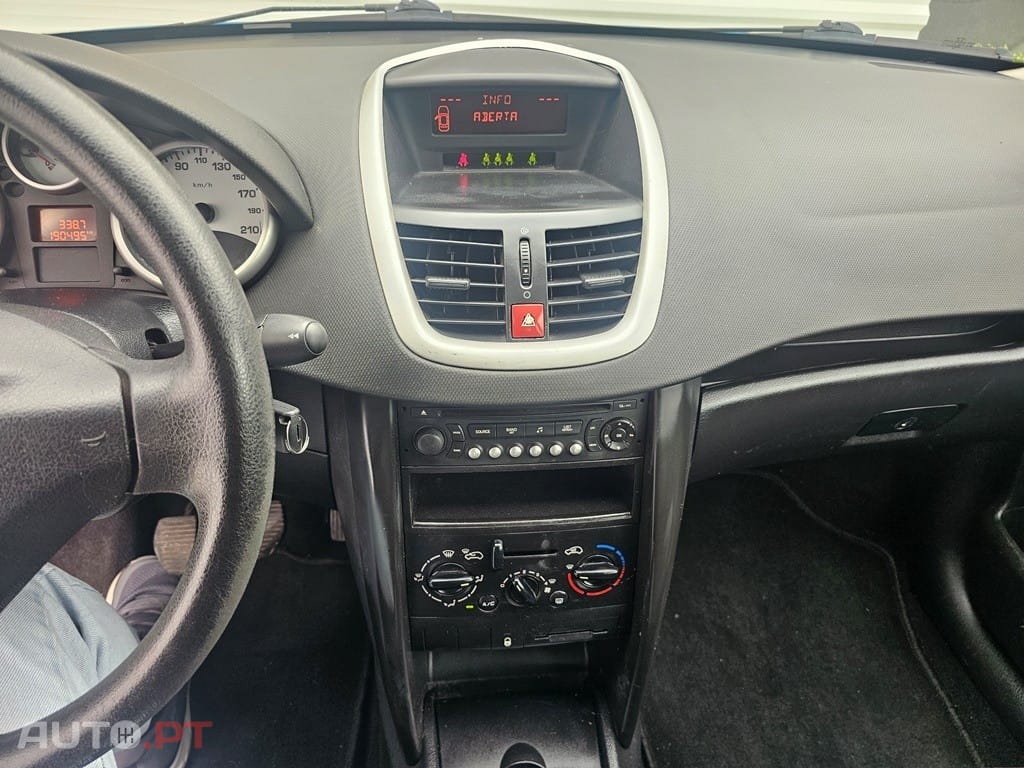 Peugeot 207 1.4 16V Premium