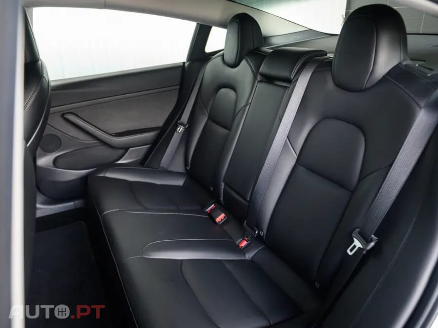 Tesla Model 3 Long Range AWD Dual Motor