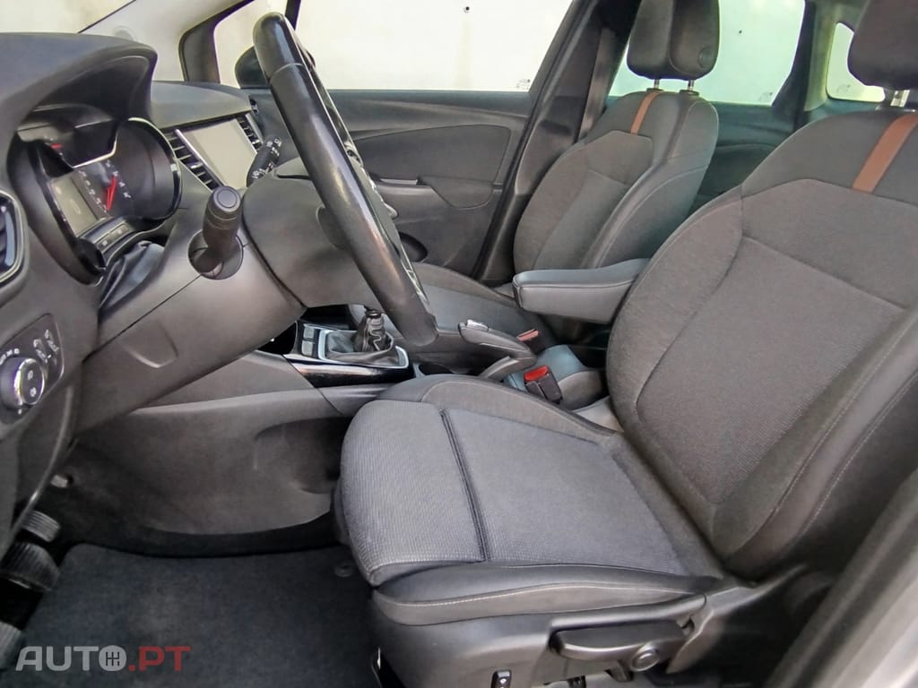 Opel Crossland 1.2 T Business Edition