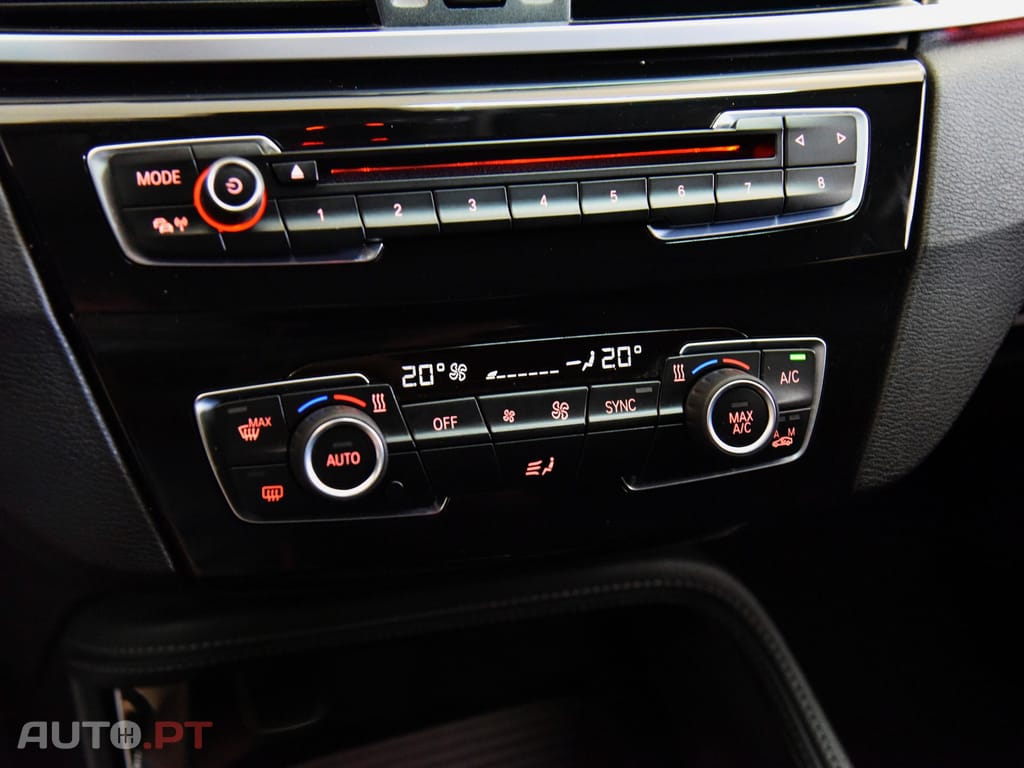 BMW X1 18 d sDrive Auto xLine