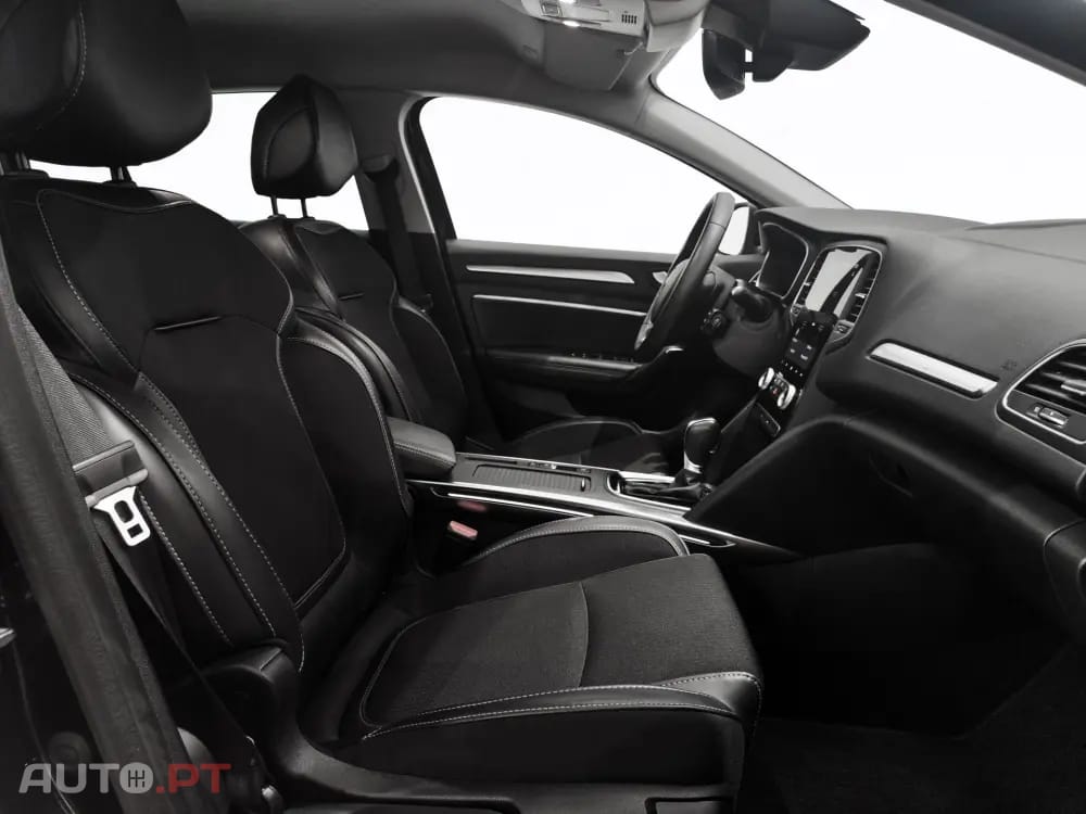 Renault Mégane Sport Tourer 1.6 E-Tech Plug-In Hybrid Equilibre