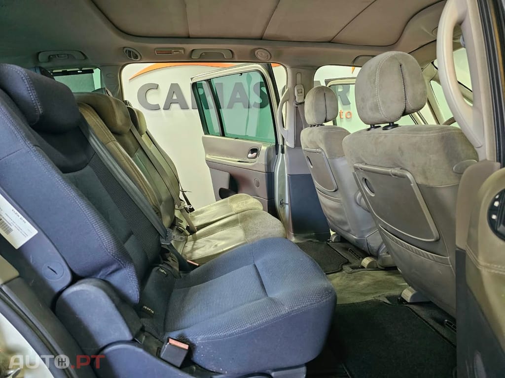 Renault Espace 2.2 dCi Privilege