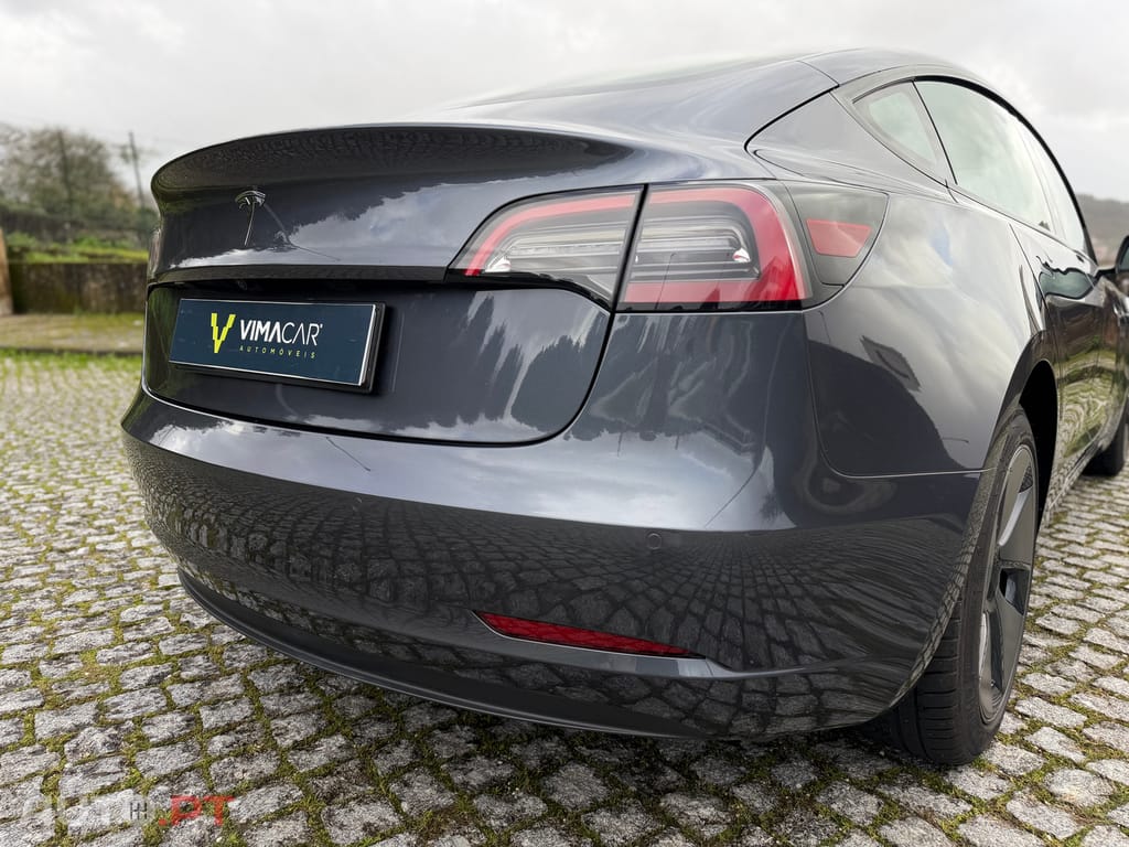 Tesla Model 3 Standard Range Plus RWD