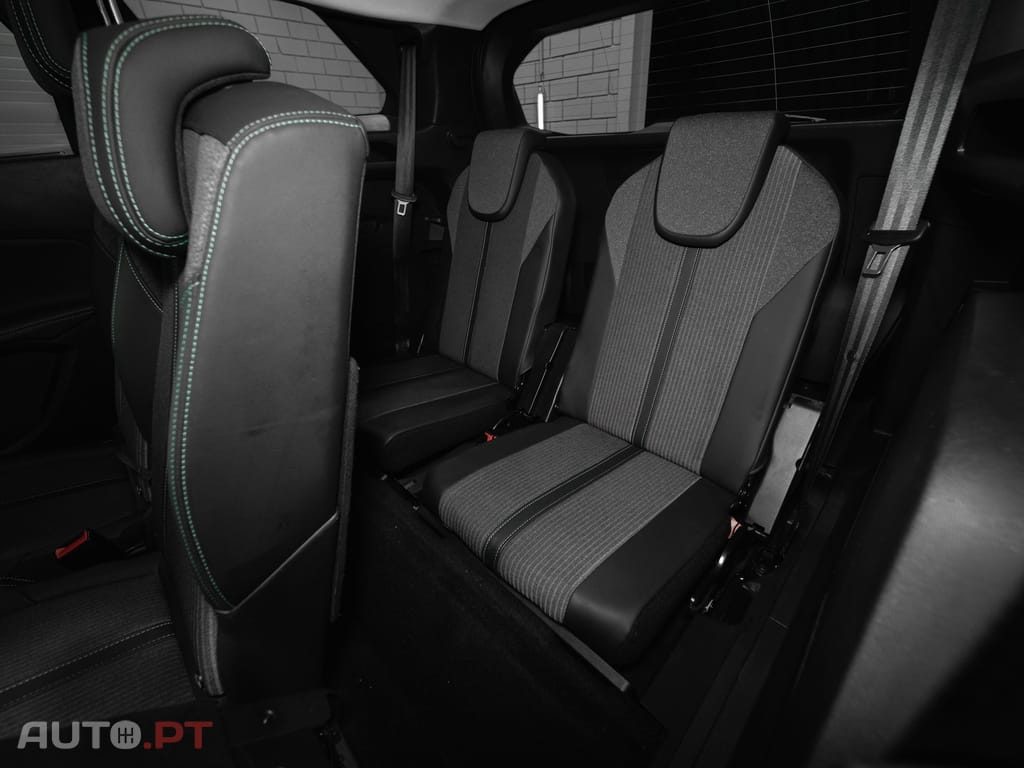 Peugeot 5008 BlueHDI 130 EAT8 Allure