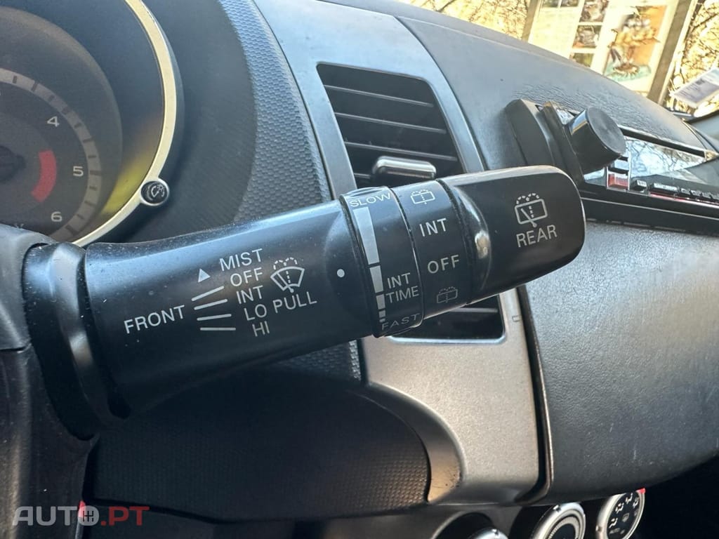 Mitsubishi Outlander 2.0 DI-D Intense 4WD