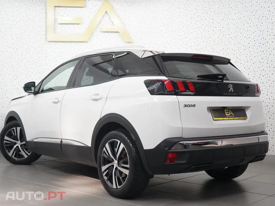 Peugeot 3008 1.2 PureTech Allure Pack EAT8
