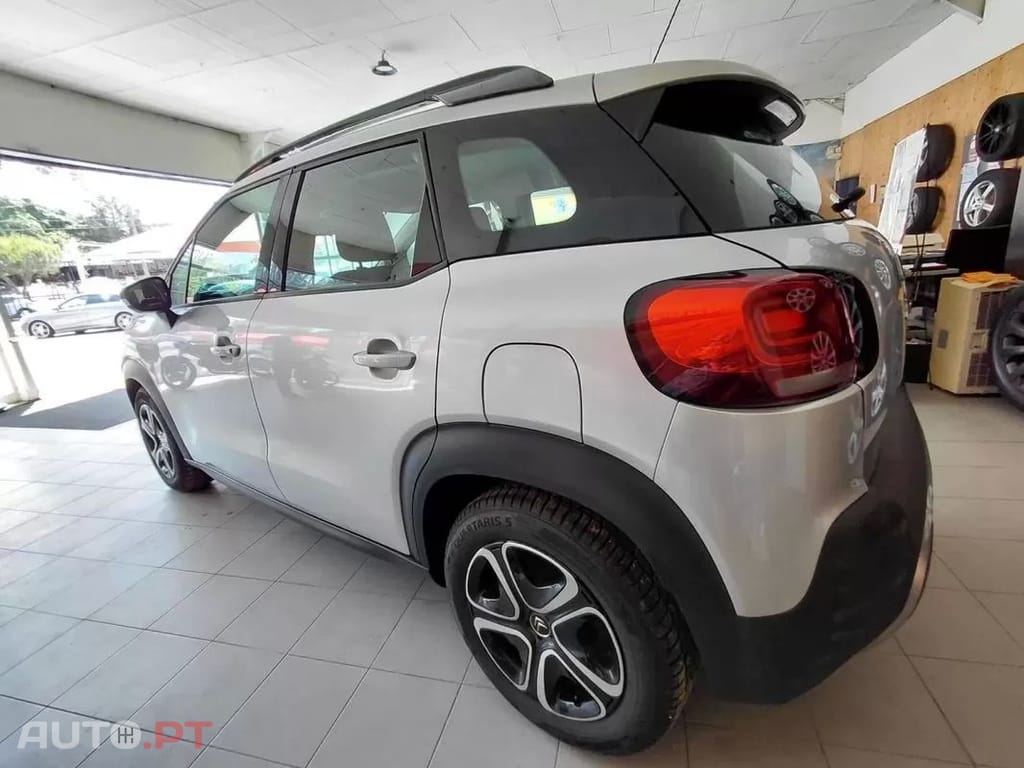 Citroen C3 Aircross 1.2 PureTech Shine foto 5