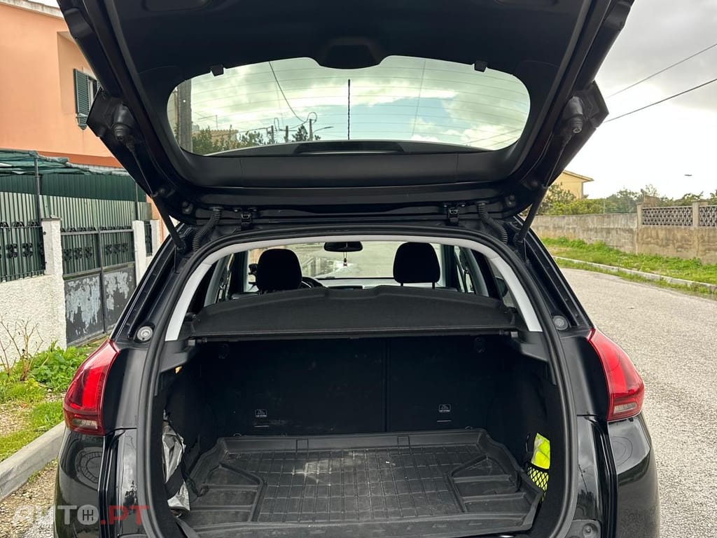 Peugeot 2008 1.6 HDI