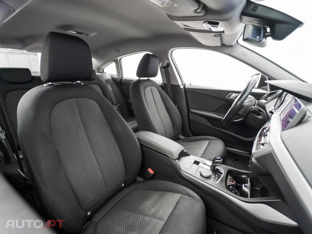 BMW 216 d Advantage