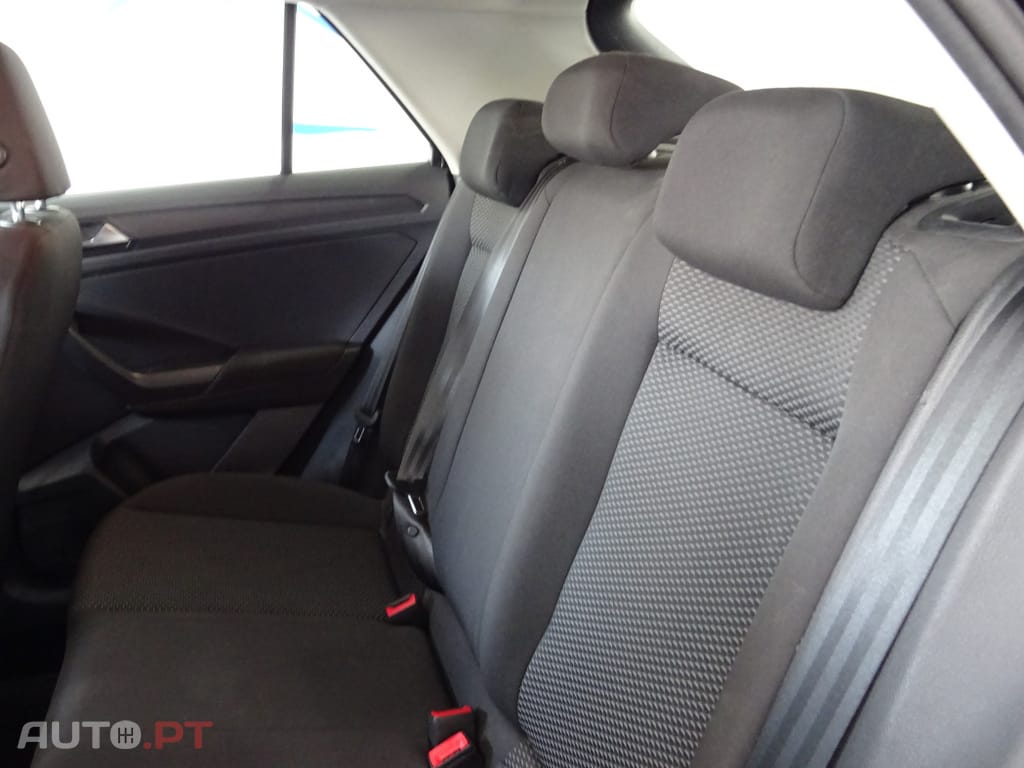 Volkswagen T-Roc 1.0 TSI