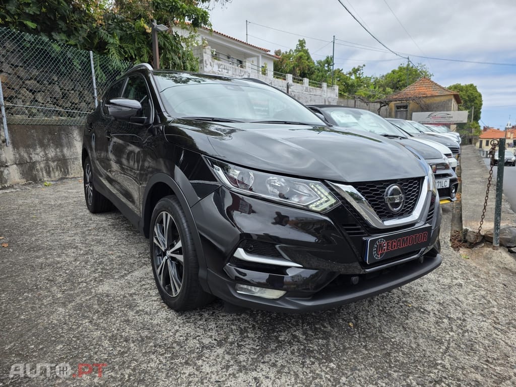 Nissan Qashqai 1.5 dCi N-Connecta J18