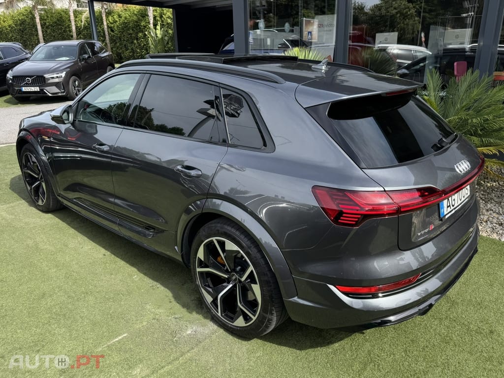 Audi E-Tron S quattro