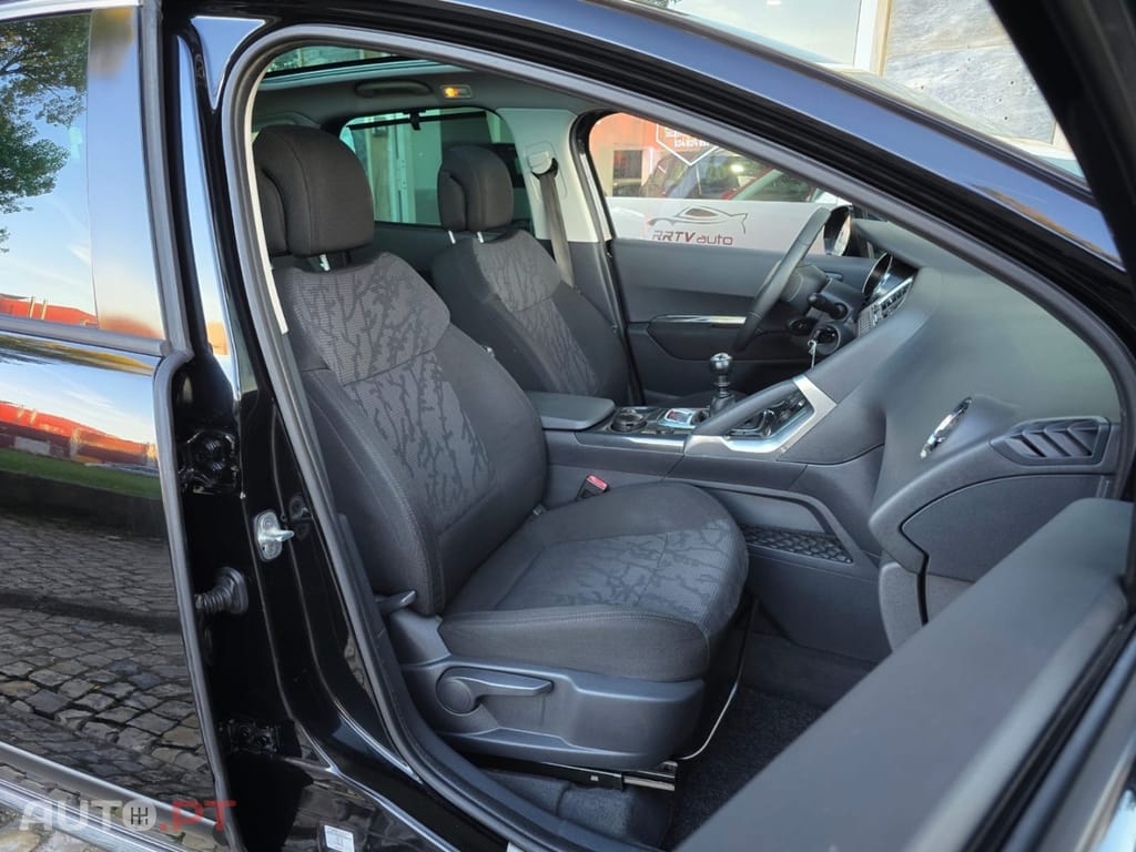 Peugeot 3008 1.6 HDi Premium