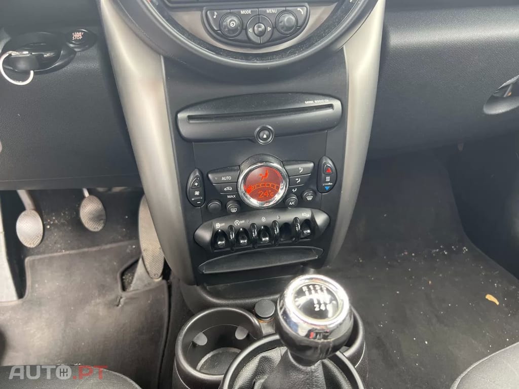MINI Countryman One D
