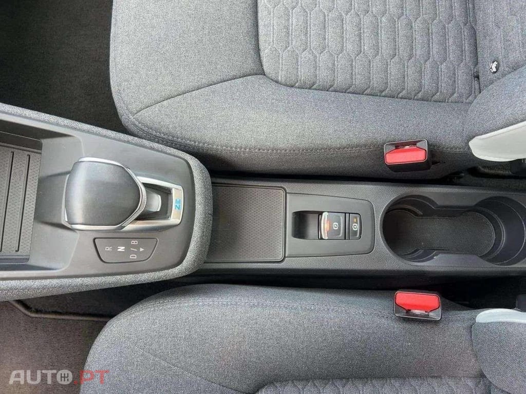 Renault Zoe I.V.A DEDUTÍVEL R110 Z.E 50